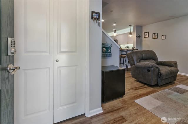 Property photo for 5715 Vermont Avenue Se, Lacey photo 4