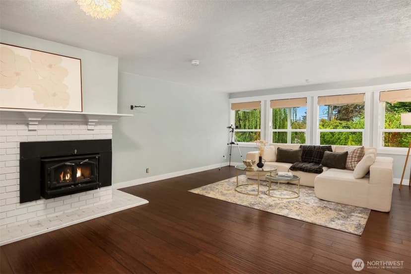 Property photo for 1542 10th Place N, Edmonds photo 22