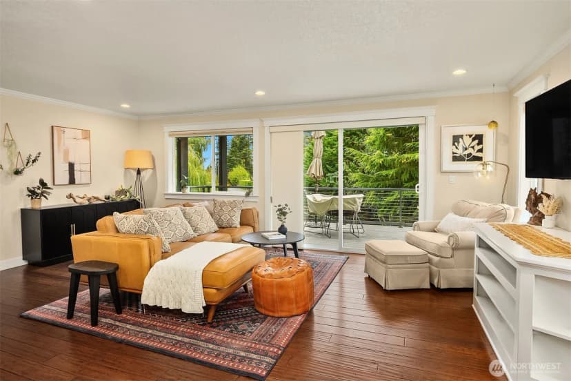 Property photo for 1542 10th Place N, Edmonds photo 7