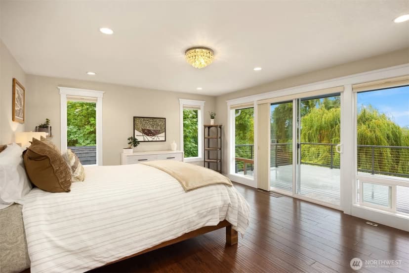 Property photo for 1542 10th Place N, Edmonds photo 16