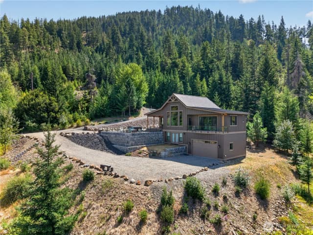 Property photo for 261 Anders Drive, Cle Elum photo 3