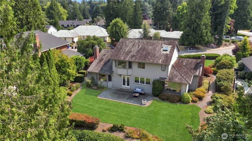 Property photo for 3805 203rd Avenue Ne, Sammamish photo 4