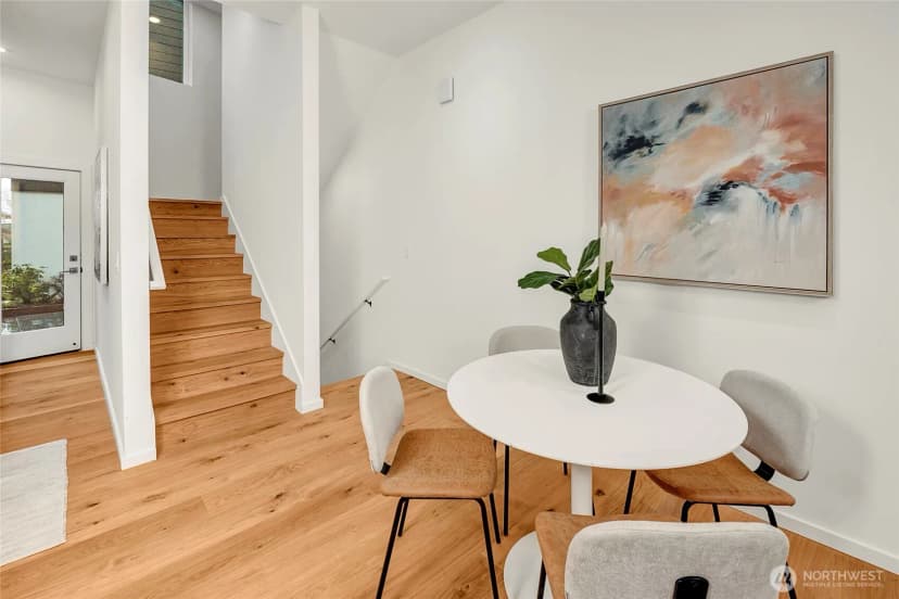 Property photo for 629 13th Avenue E, Seattle photo 14