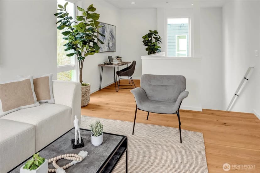 Property photo for 629 13th Avenue E, Seattle photo 23