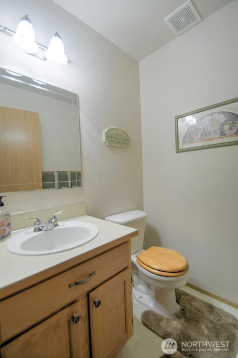 Property photo for 4216 Richmond Lane Se, Lacey photo 14