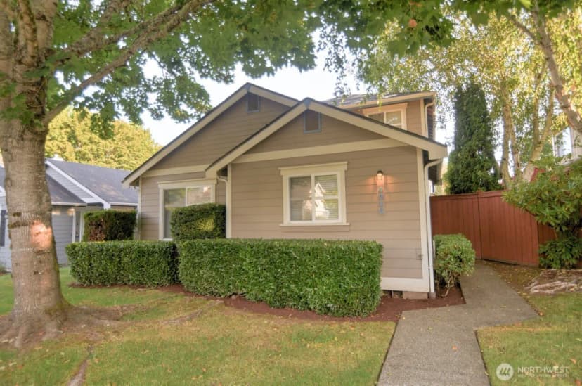 Property photo for 4216 Richmond Lane Se, Lacey photo 2