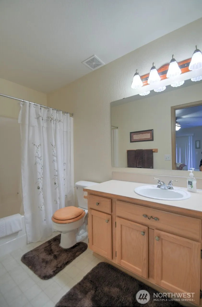 Property photo for 4216 Richmond Lane Se, Lacey photo 19