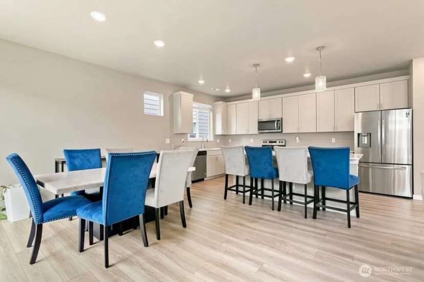 Property photo for 939 Vine Maple Street Se, Lacey photo 9