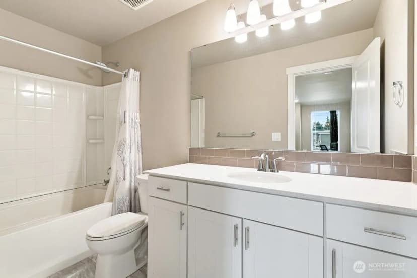 Property photo for 939 Vine Maple Street Se, Lacey photo 21