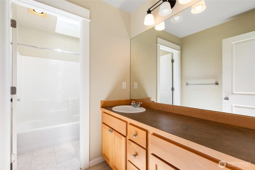 Property photo for 15381 129th Avenue Ne, Woodinville photo 33