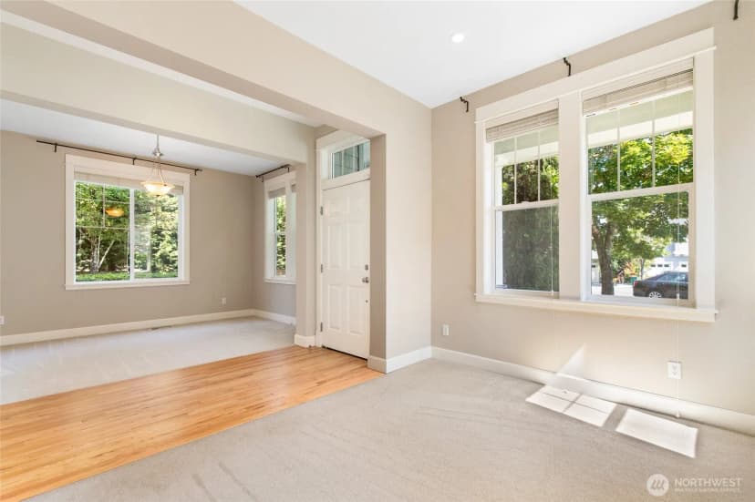 Property photo for 15381 129th Avenue Ne, Woodinville photo 6
