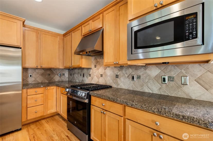 Property photo for 15381 129th Avenue Ne, Woodinville photo 13
