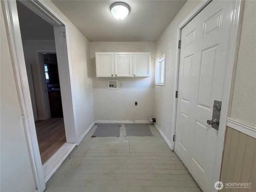 Property photo for 414 S 4th St., Dayton photo 18