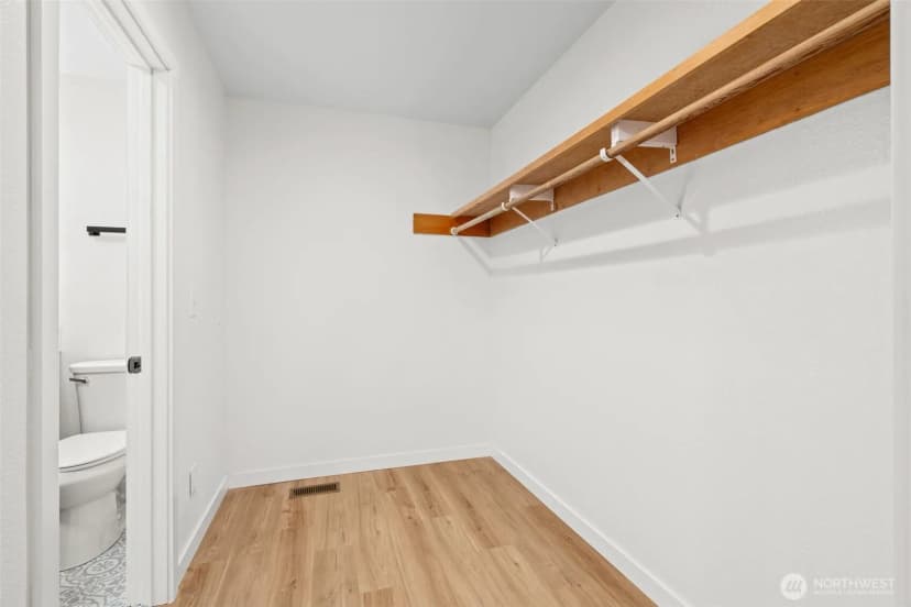 Property photo for 4808 E La Salle Street, Port Orchard photo 15