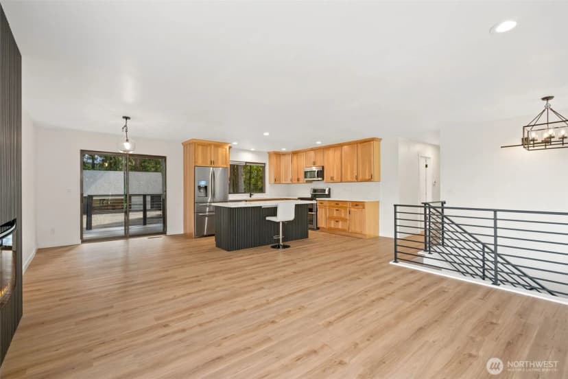 Property photo for 4808 E La Salle Street, Port Orchard photo 21
