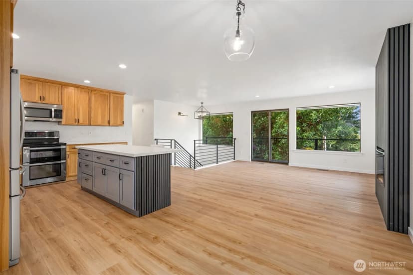 Property photo for 4808 E La Salle Street, Port Orchard photo 25