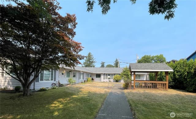 Property photo for 708 Grover Street, Lynden
