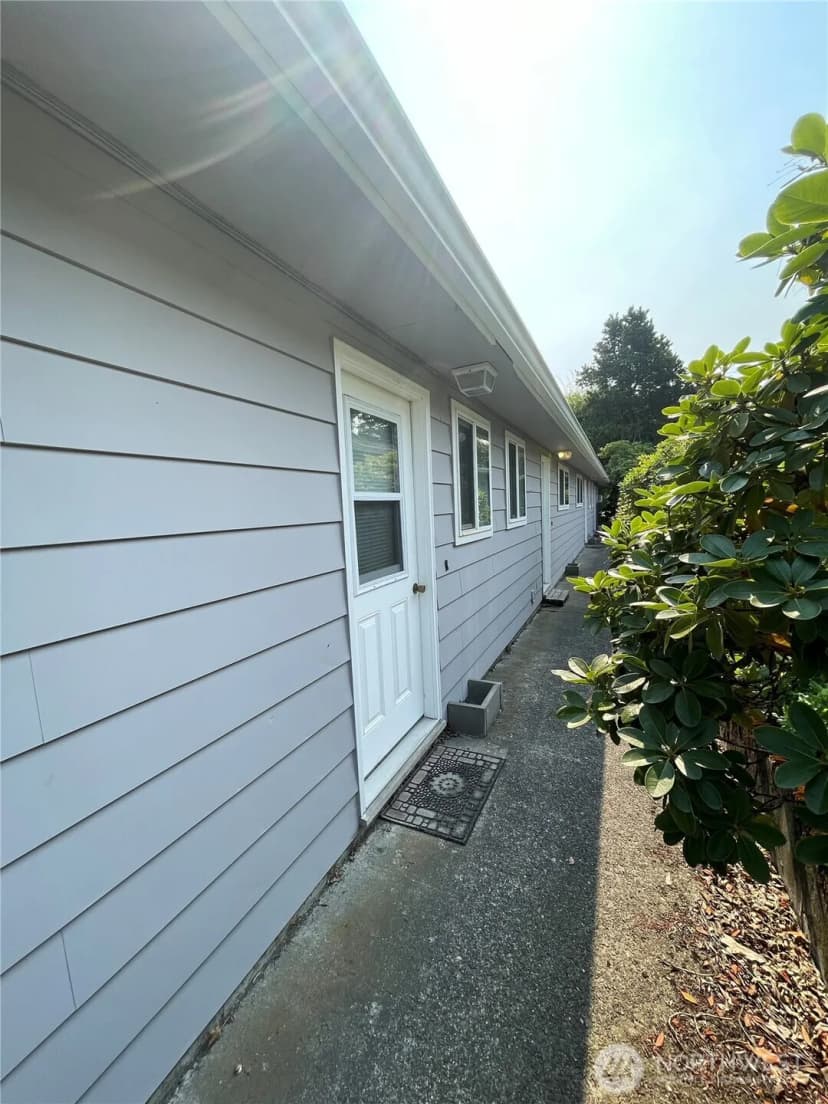 Property photo for 708 Grover Street, Lynden photo 7