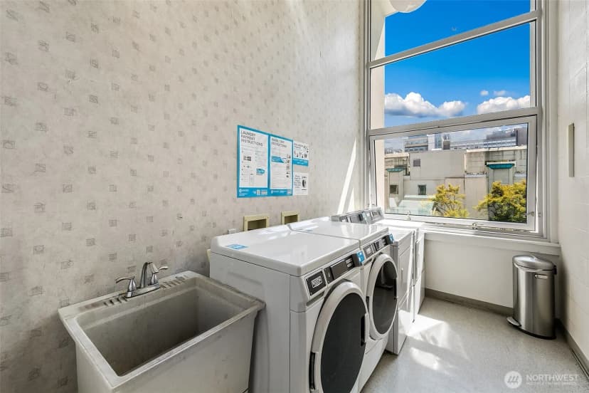 Property photo for 1000 Union Street #412, Seattle photo 17