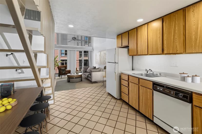 Property photo for 1000 Union Street #412, Seattle photo 7