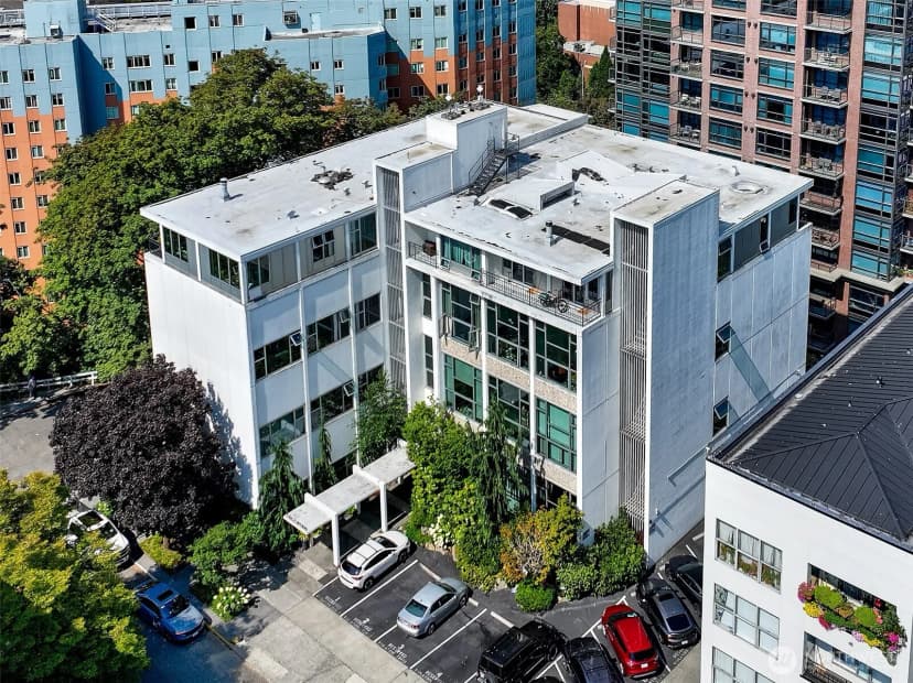 Property photo for 1000 Union Street #412, Seattle photo 18