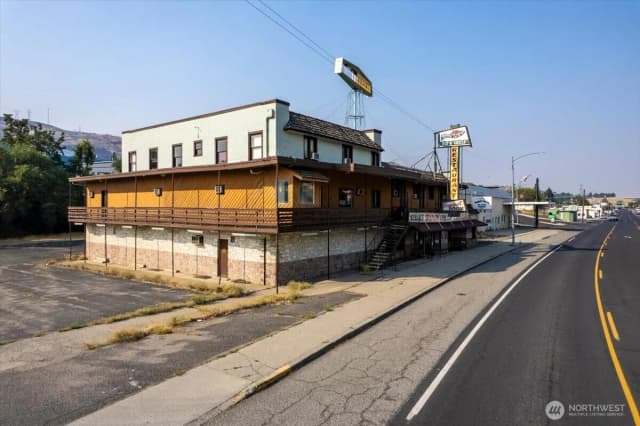 Property photo for 113 Midway Avenue, Grand Coulee photo 3