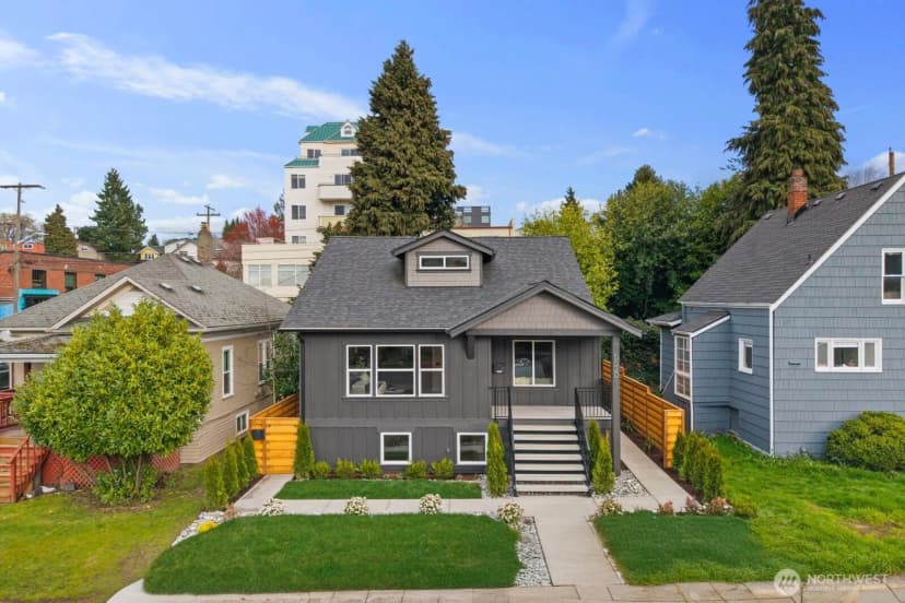 Property photo for 5520 Brooklyn Avenue Ne, Seattle photo 40