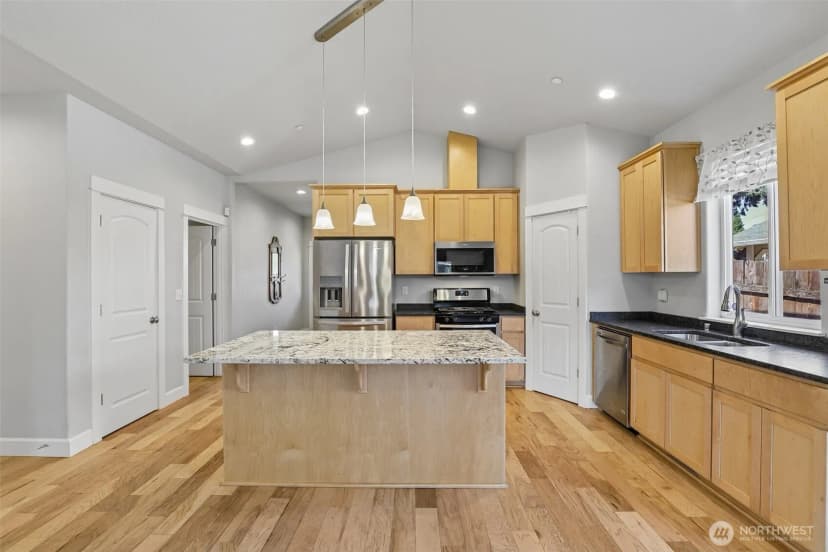 Property photo for 640 Se Sumner Street, Camas photo 10