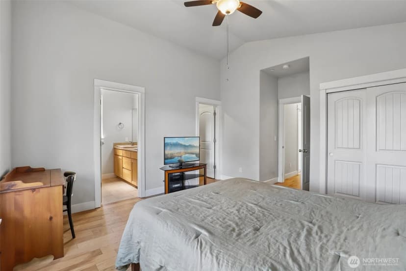Property photo for 640 Se Sumner Street, Camas photo 18