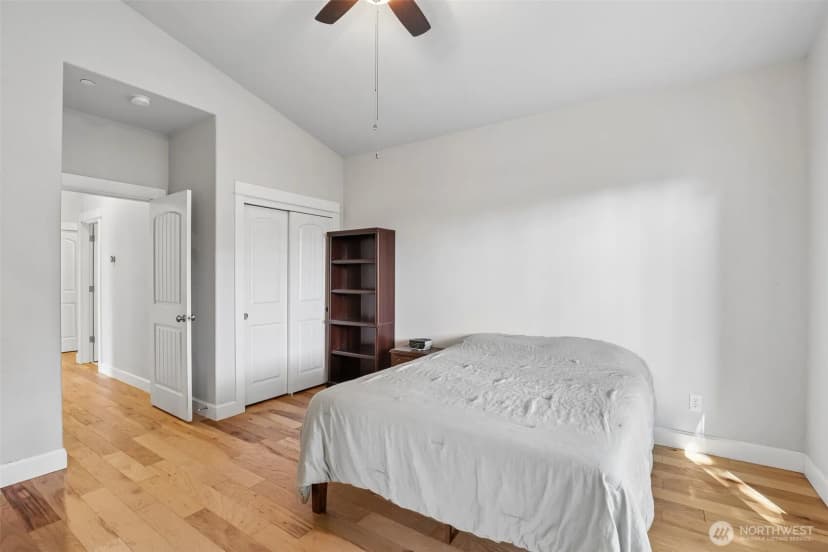 Property photo for 640 Se Sumner Street, Camas photo 17