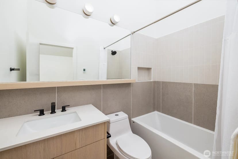 Property photo for 12056 20th Avenue Ne, Seattle photo 12