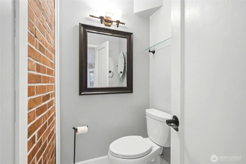 Property photo for 16714 Se Newport Way, Bellevue photo 15
