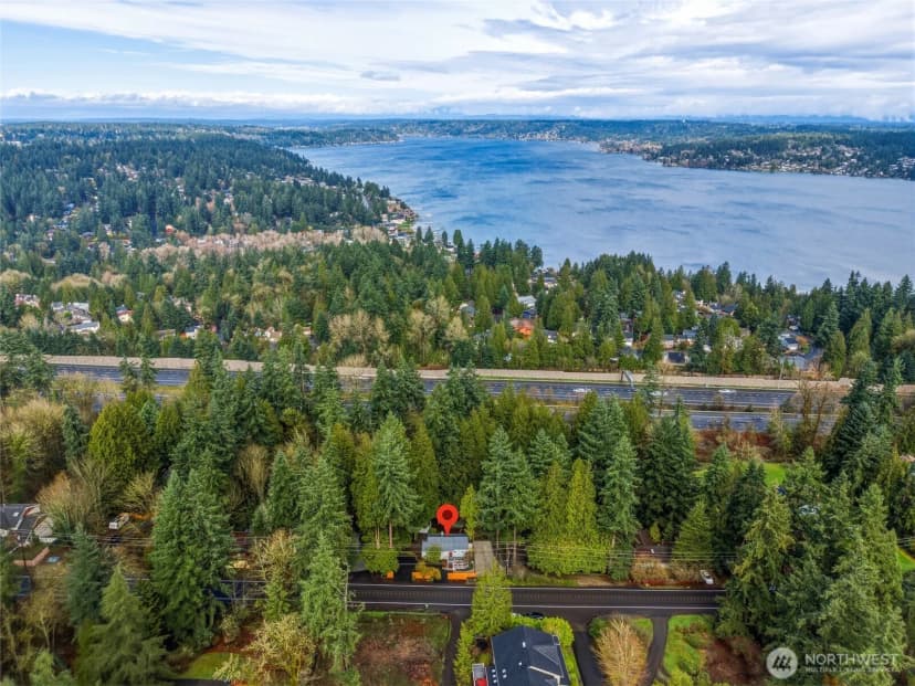 Property photo for 16714 Se Newport Way, Bellevue photo 28
