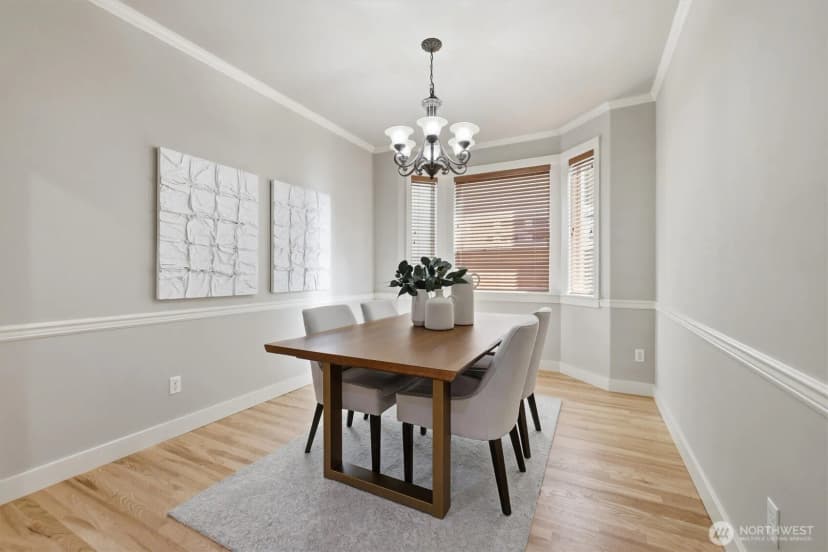 Property photo for 8642 Ne 123rd Place, Kirkland photo 6