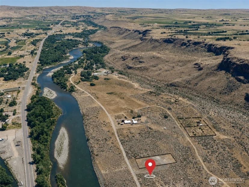 Property photo for 342 Lake Naches Road, Naches photo 16