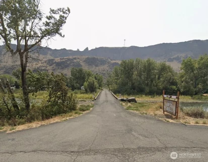 Property photo for 342 Lake Naches Road, Naches photo 22