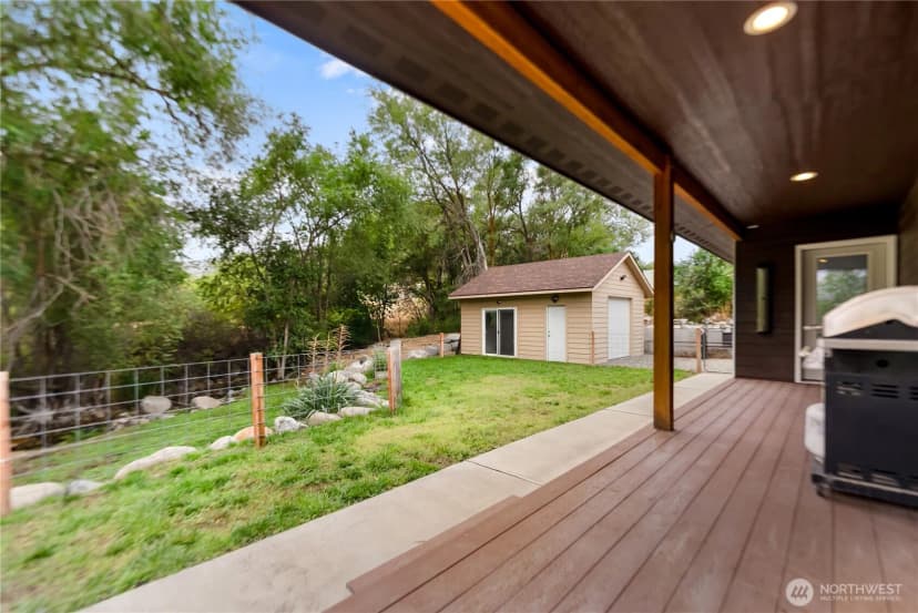 Property photo for 203 2nd St, Riverside photo 29