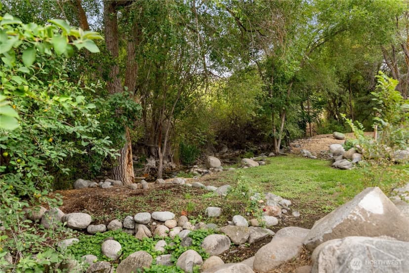 Property photo for 203 2nd St, Riverside photo 32