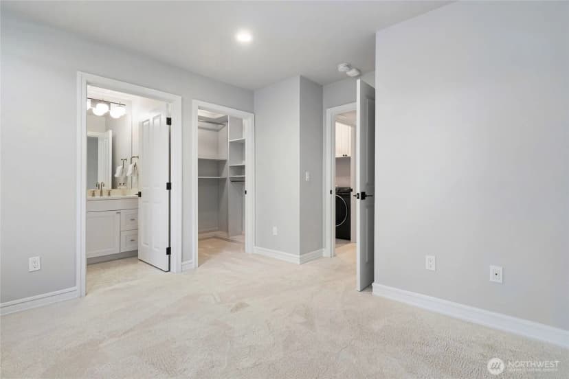 Property photo for 219 5th Avenue S #f304, Kirkland photo 24