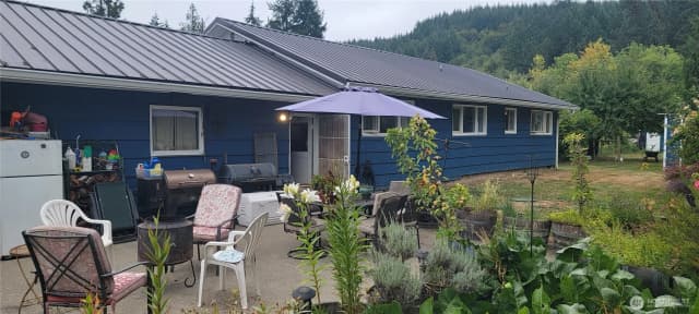 Property photo for 558 Coal Creek Road, Chehalis photo 4