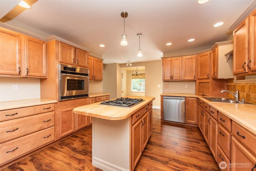 Property photo for 303 Buck Loop Road, Sequim photo 25