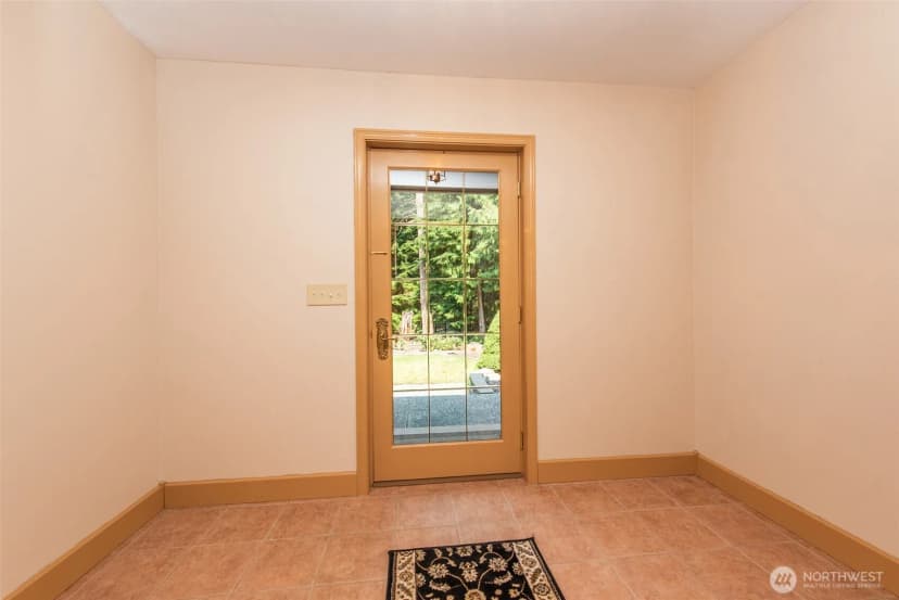 Property photo for 303 Buck Loop Road, Sequim photo 7