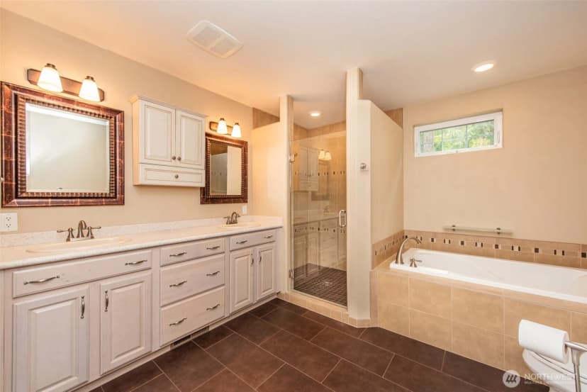 Property photo for 303 Buck Loop Road, Sequim photo 17