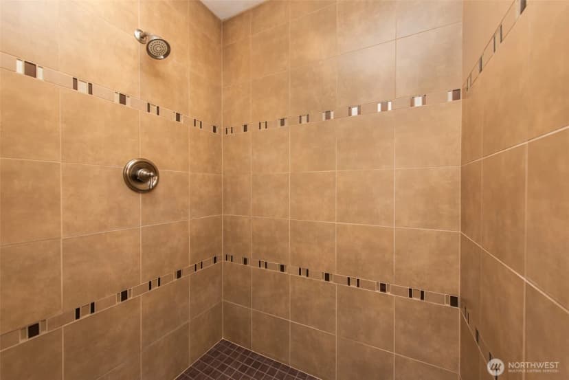 Property photo for 303 Buck Loop Road, Sequim photo 20