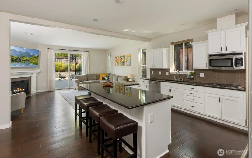 Property photo for 2209 Crystal Springs Road W, University Place photo 8
