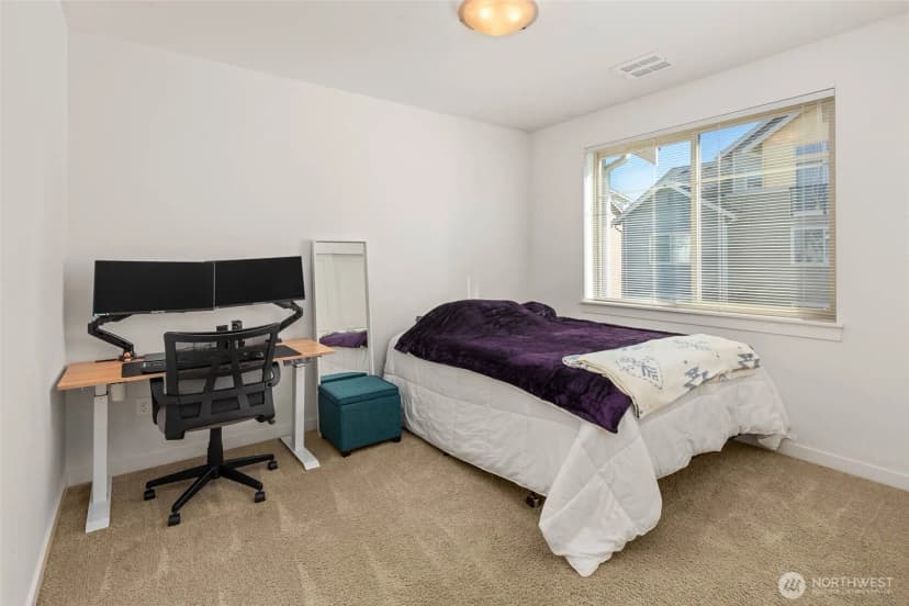 Property photo for 15790 Ne 14th Alley, Bellevue photo 19