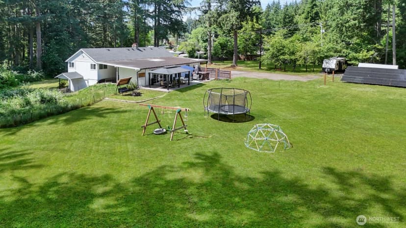 Property photo for 7045 Hawks Prairie Road Ne, Olympia photo 28
