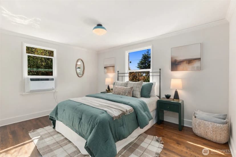 Property photo for 6736 10th Avenue Nw, Seattle photo 22