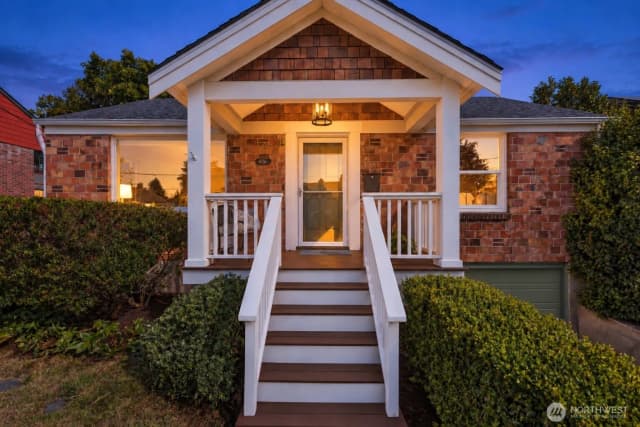 Property photo for 6736 10th Avenue Nw, Seattle