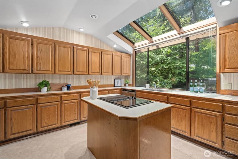 Property photo for 20605 Se 127th Street, Issaquah photo 10